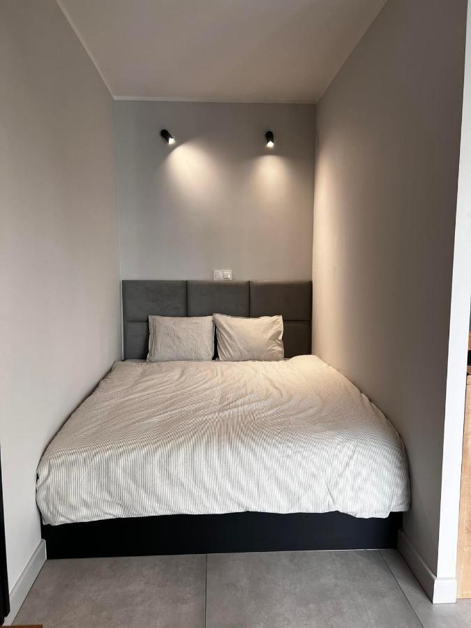 Property Apart - Legnicka Business Center Breslavia Esterno foto